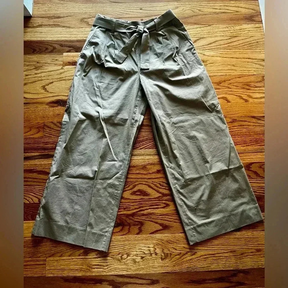 J. Crew - Black Label Khaki Paper bag wide-leg cropped pant - size 2 - Picture 1 of 13